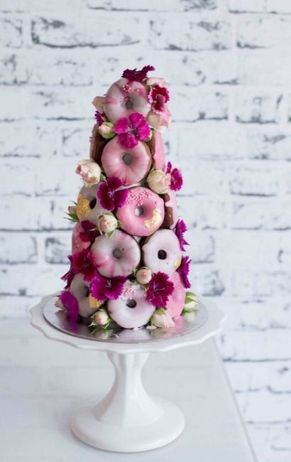 Donut Centerpiece 4