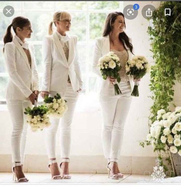 Maid of honor does not wear dresses 1