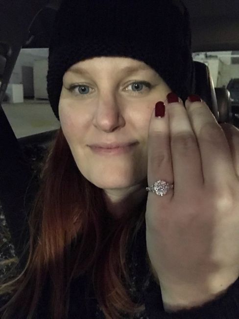 i want to see your engagement rings! 13