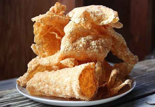Pork rinds