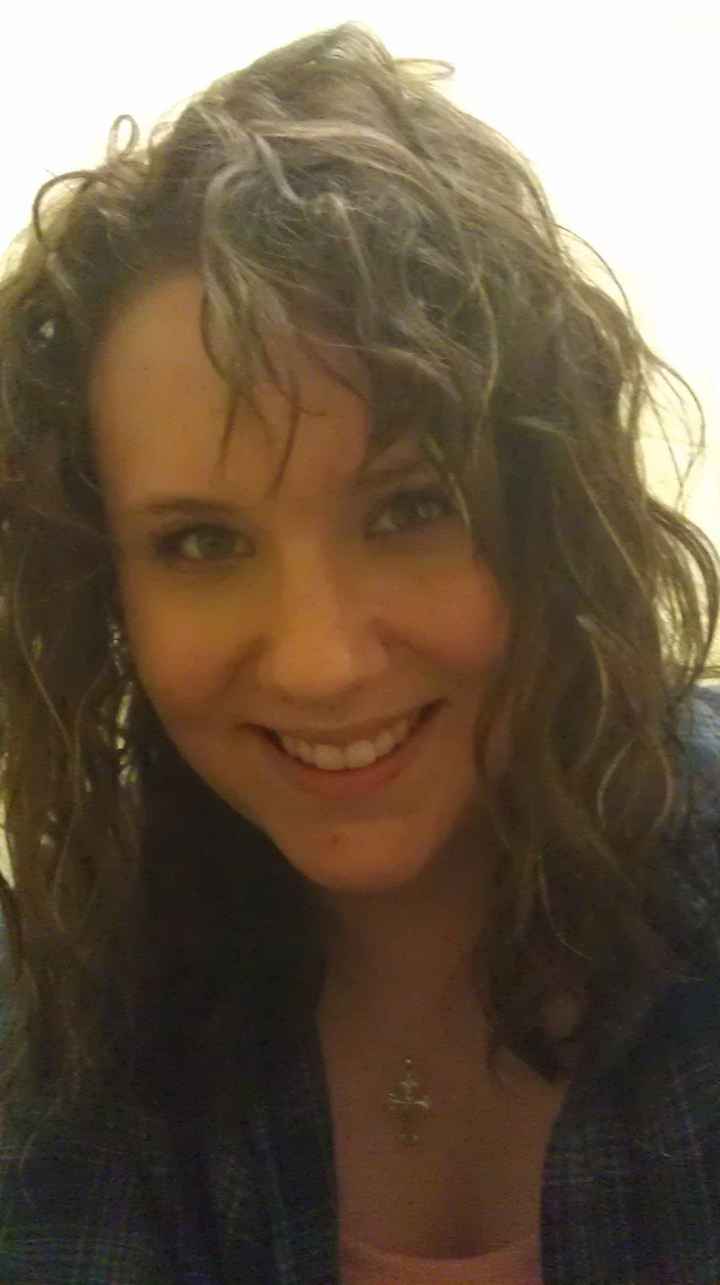 Selfie! I was wondering what you girls look like