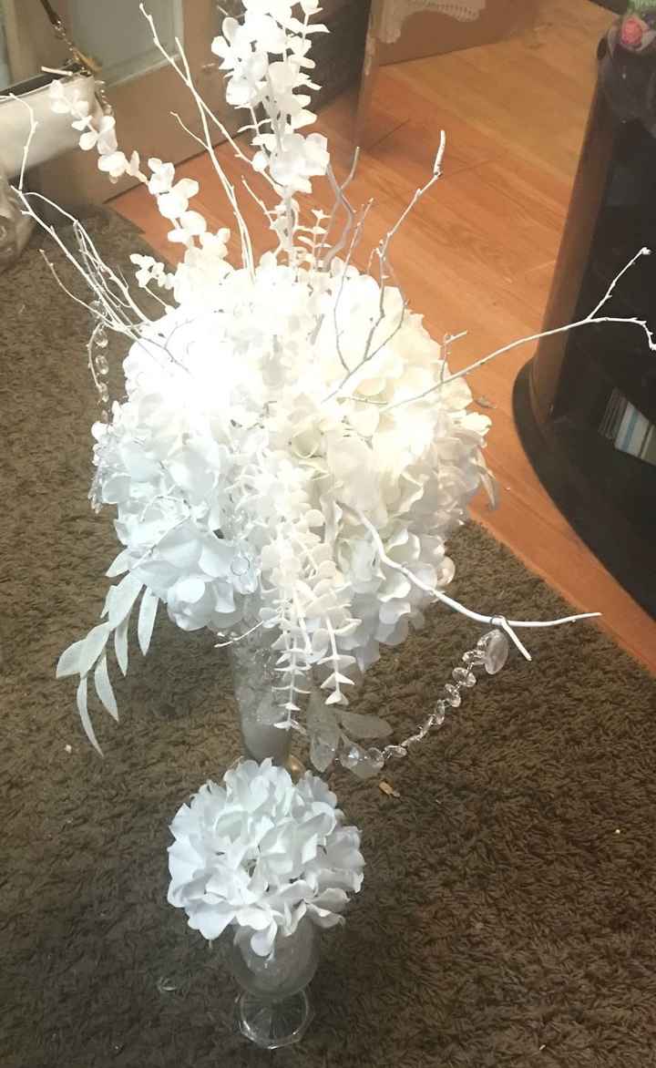 Centerpiece help