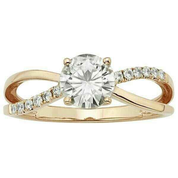 Non diamond non traditional ring