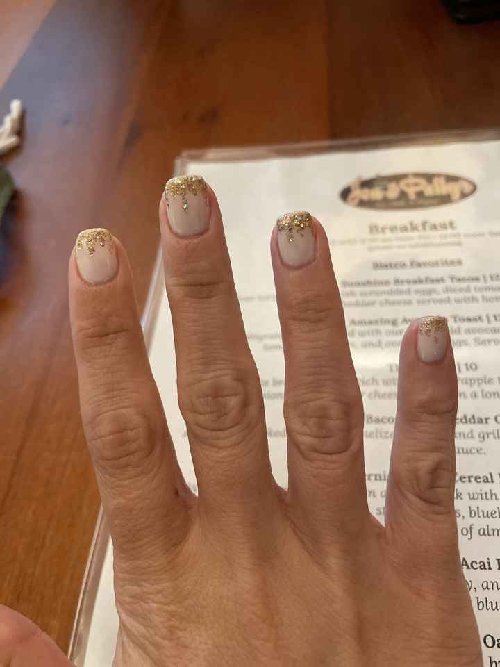 Finger nail color - 1