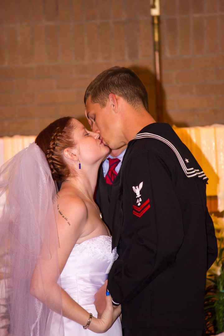 Married in April-- Pictures finally came in!  Pic Heavy