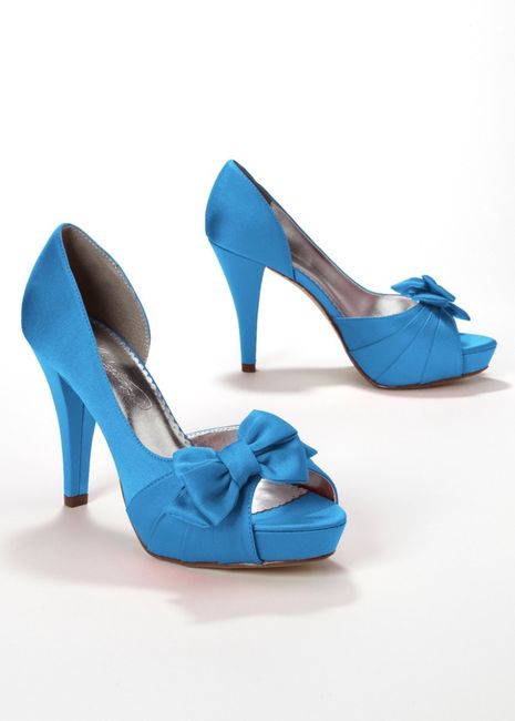 Show me your wedding shoes!!!!
