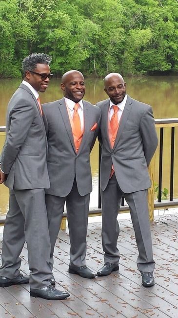 Back and MARRIED!! BAM!!