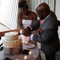 Back and MARRIED!! BAM!!