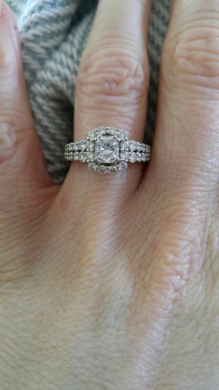 So sparkly....another ring thread.