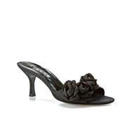 Please help me!! For all of the shoe queens!