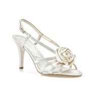 Please help me!! For all of the shoe queens!