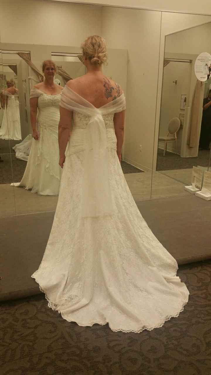 Let me see your DRESS!