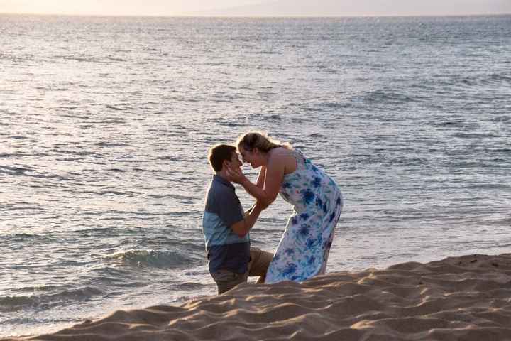 Post a photo of your fiance proposing!