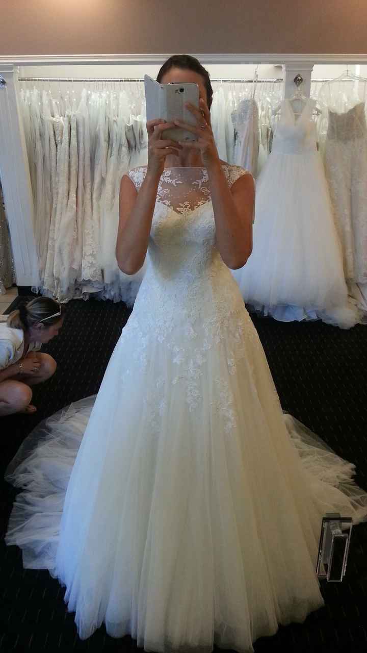First dress fitting pronovias