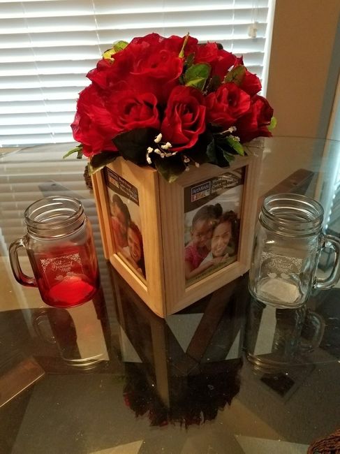 Looking for inspiration.  Let's see your centerpieces!