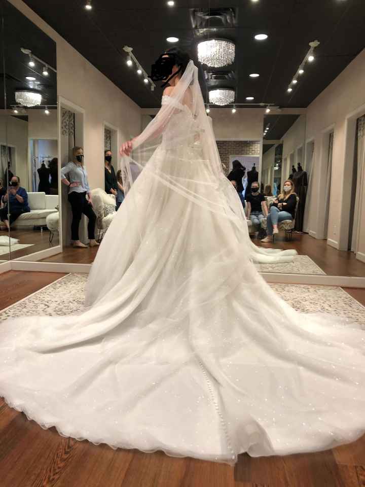 Train bustle outlet wedding gown