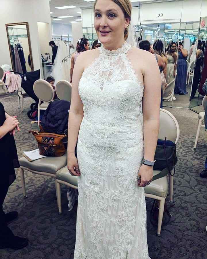 Does your wedding dress have lace, beading, or both? - 1