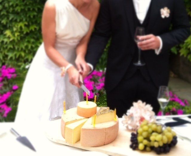 Went to a wedding at a castle-strangest wedding ever! *Edit-You asked for MORE! pg 3