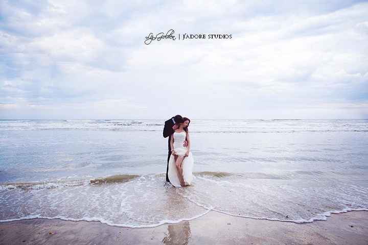 Back & Married...Wedding Pics and Wedding Video Trailer****