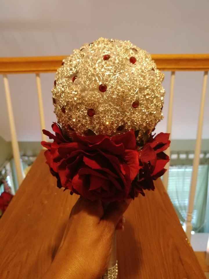 diy Brooch Bride and Bridesmaids Bouquets - 2