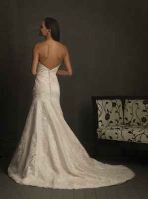 anyone with an allure bridal gown? how long did it take to get it?