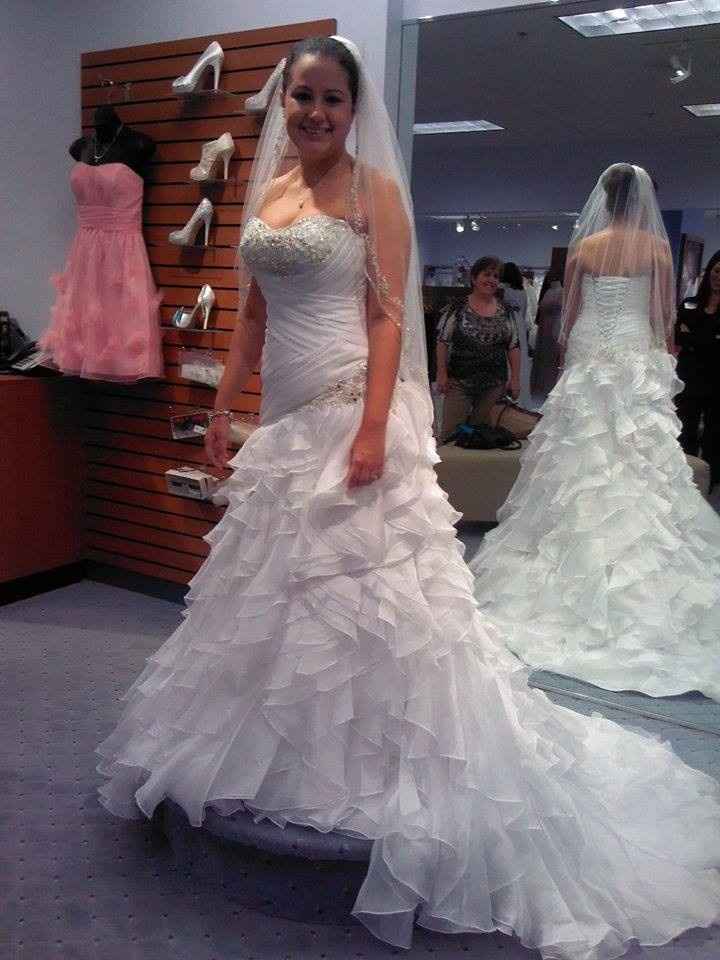 i picked up MY dress!!