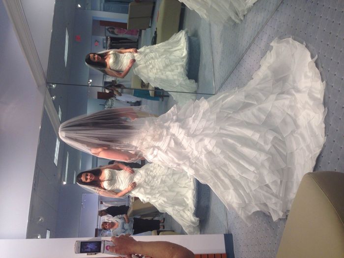 I said YES to the DRESS! *pics included*