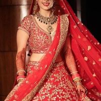 Comment Your Wedding Dresses