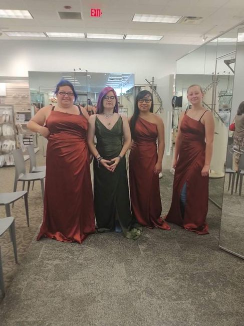 Green bridesmaid dresses? 9