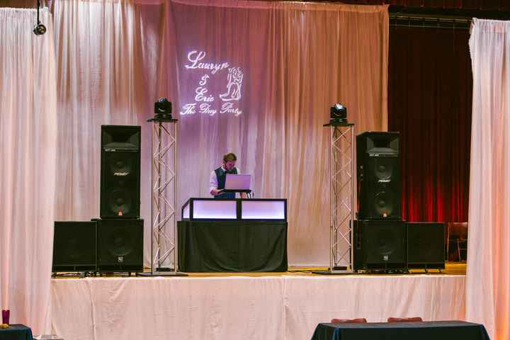Pro BAM!!! The DAY Party 90s Wedding! (pic heavy)