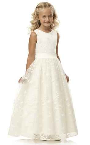 Show me your flower girl outfits!