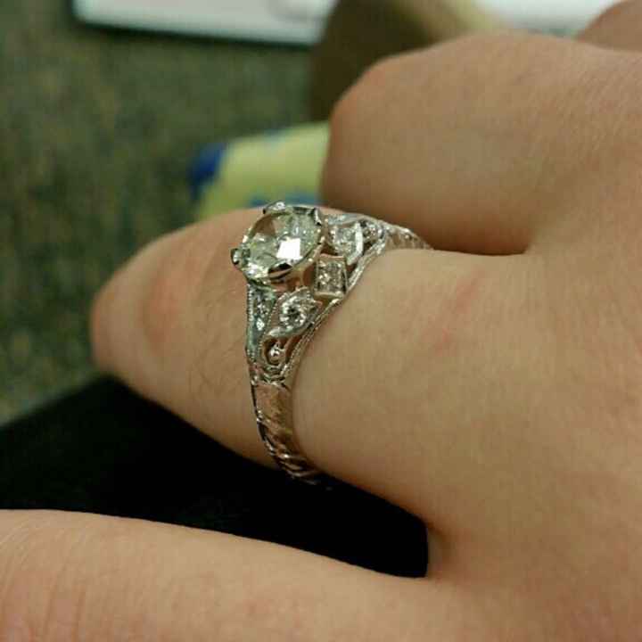 Let's see those beautiful rings lady's!