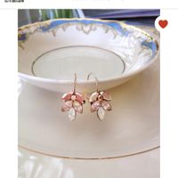 Jewelry for dresses? - 1