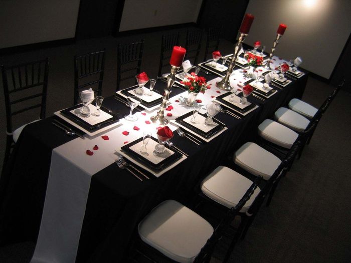 Pretty color tablecloths for cheap