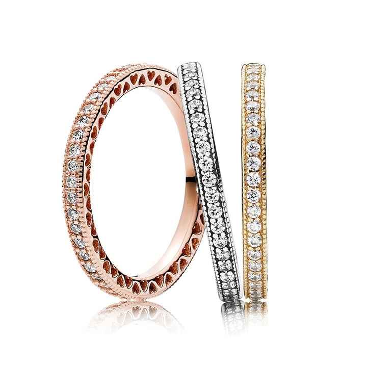 I can't find a wedding band to match my engagement ring!