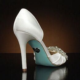 Show me your shoes!