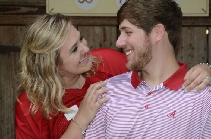 Where's my football fanatic brides!