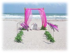 has anyone done ribbon isle decorations?