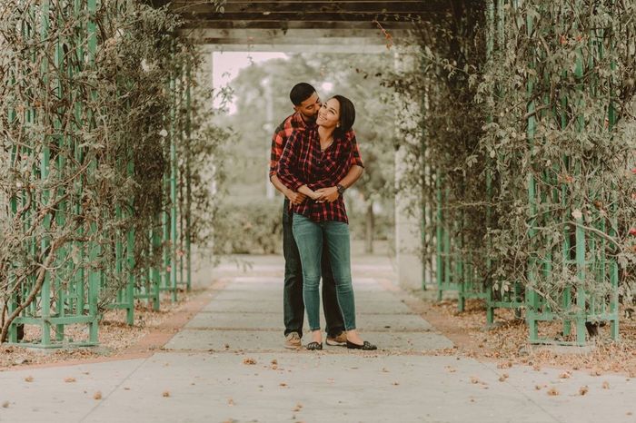 Post your casual engagement photo outfits! 23
