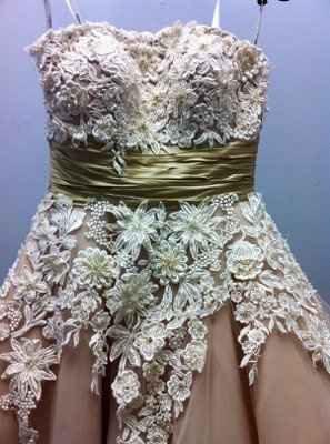 Lets see those dresses ladies!!!