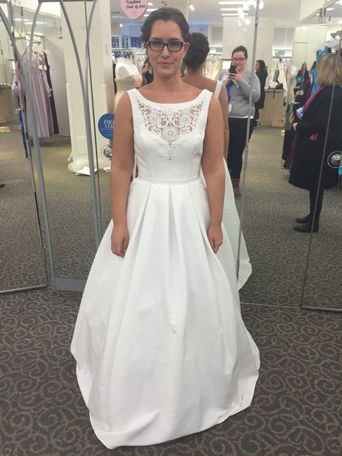 Show me your gown!