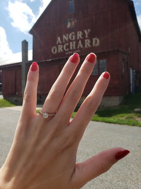Brides of 2022! Show us your ring! - 1