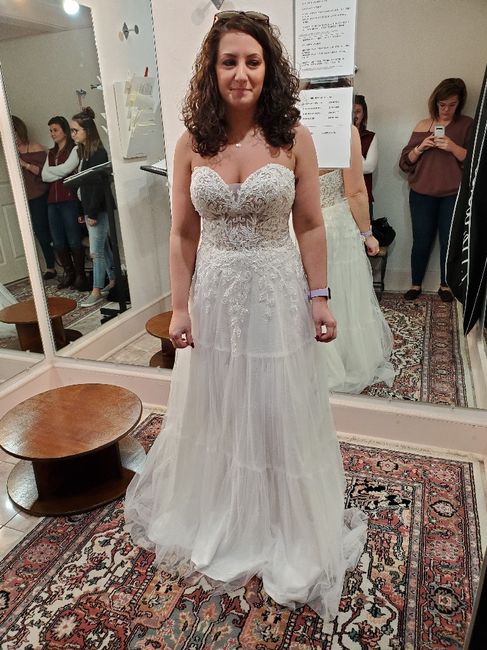 Share Wedding Attire 7