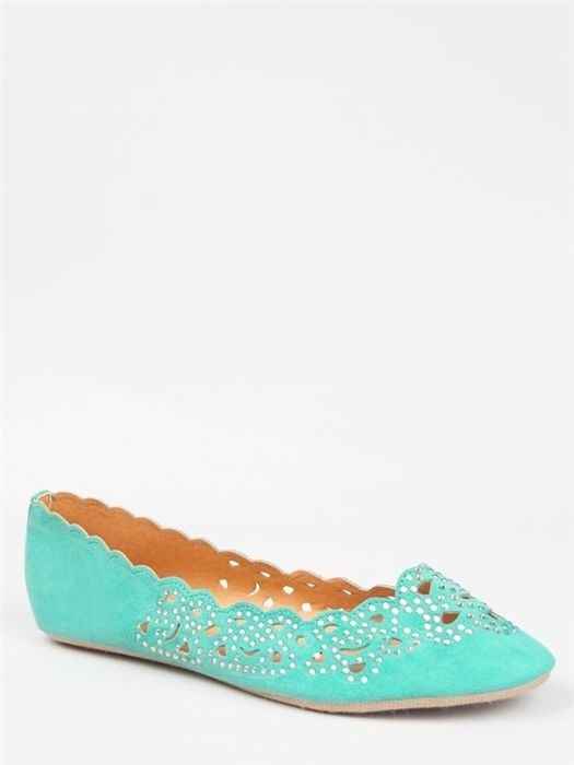 Colored Wedding Shoes vs Traditional White/Ivory..