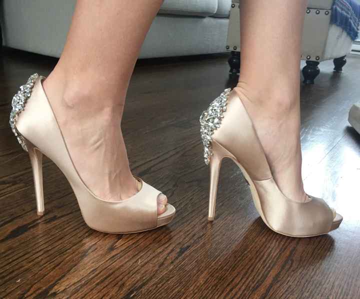 Recommendations: best heel protectors for outside ceremony?!