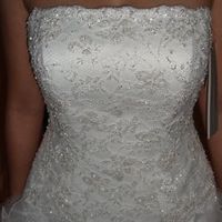 FOR SALE-NEW Wedding Dress DB/Monique Luo CH515 Size 8