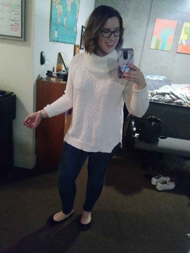 Which outfits for engagement photos? - 2