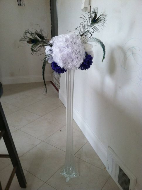 new to forum, need advice on centerpieces pics attached!