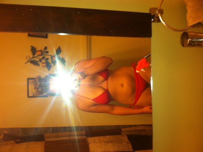 wedding unrelated. plz dont judge me, bikini for honey moon? Would u wear one pics included.