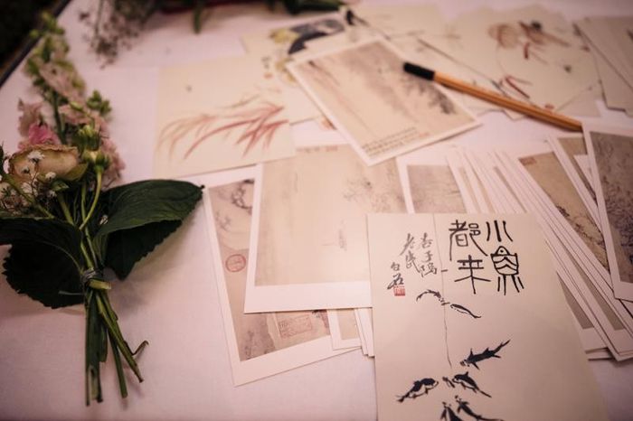 Post cards to leave any words of wisdom behind
